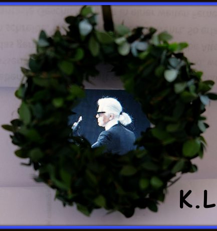 Karl Lagerfeld (1933-19.02.2019): “Ich liebe das Vergängliche: die Mode ist mein Beruf.”